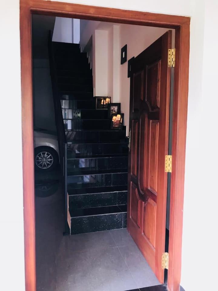 尼甘布House Of Seya住宿加早餐旅馆 外观 照片